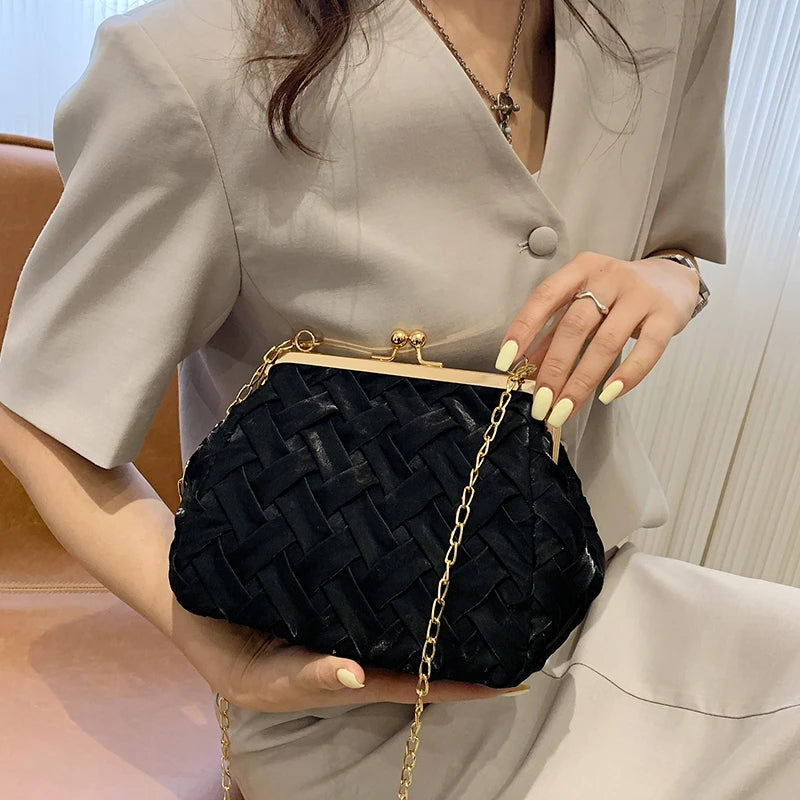 Women Shoulder Bag Summer Weave Bag Lady Clamp Evening Bag Handbag