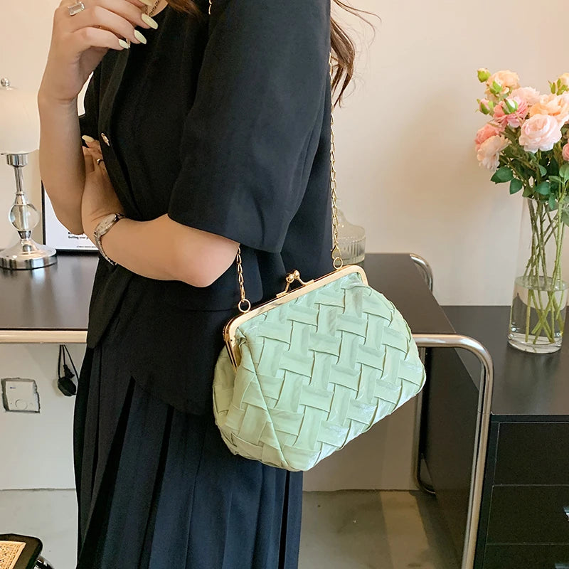 Women Shoulder Bag Summer Weave Bag Lady Clamp Evening Bag Handbag