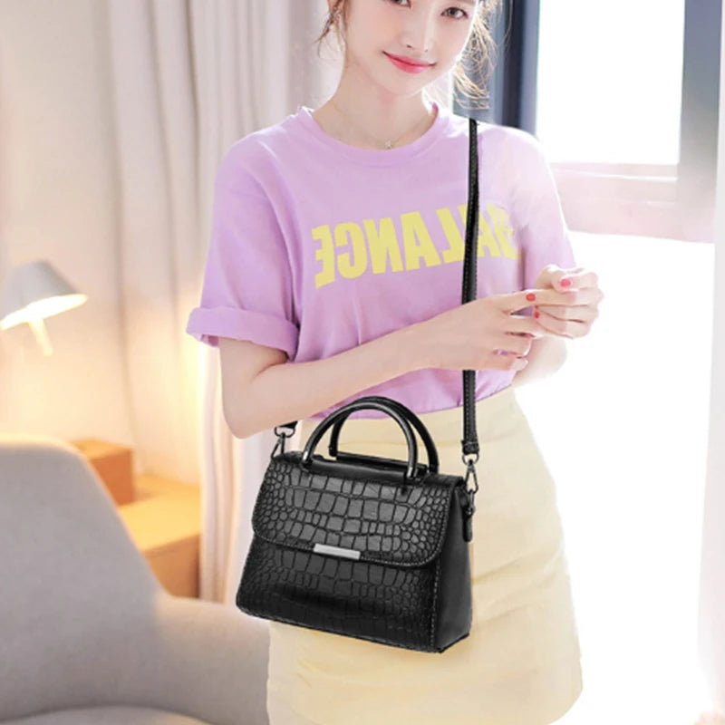 Crocodile Handle Bag Women Middle-aged Shoulder Tote Portable Handbag Purse