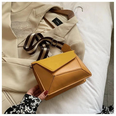 Hot Shoulder Bag Irregular Small Square Bag Wide Strap Crossbody Bags