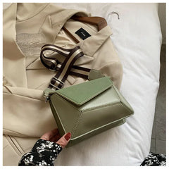 Hot Shoulder Bag Irregular Small Square Bag Wide Strap Crossbody Bags