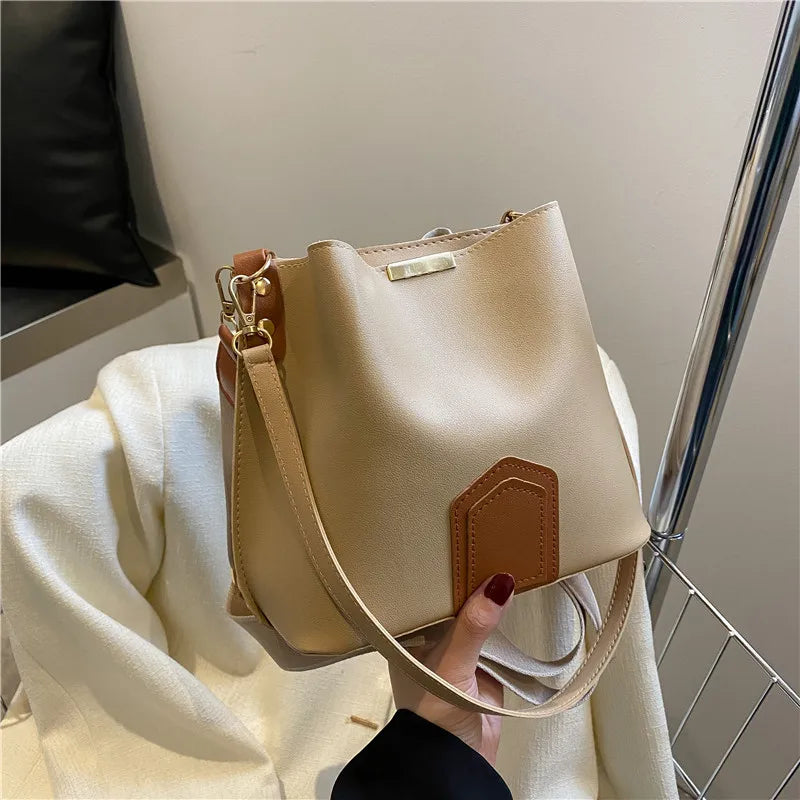 Leather Crossbody Shoulder Bag for Women - Elegant and Functional