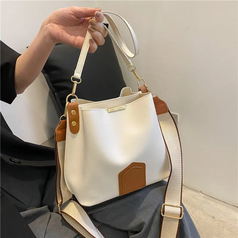 Leather Crossbody Shoulder Bag for Women - Elegant and Functional