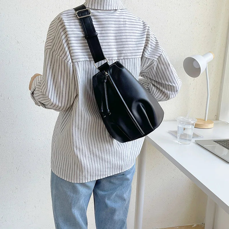 Personality Leather Bucket Bag Women Shoulder CrossBody Lady Handbag