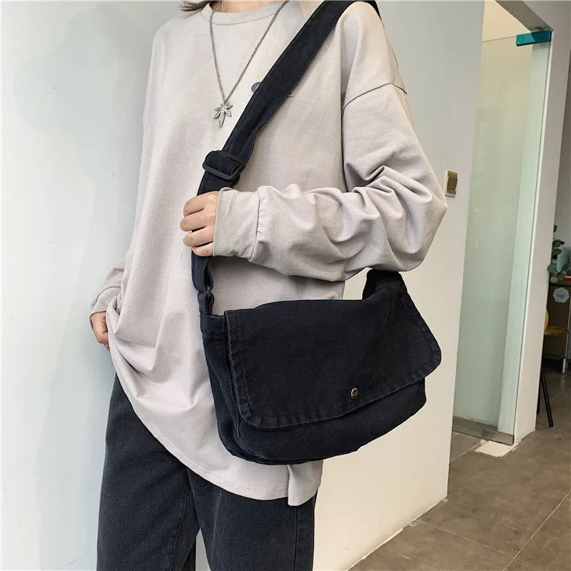 Vintage Canvas Tote Bag with Zipper and Pocket