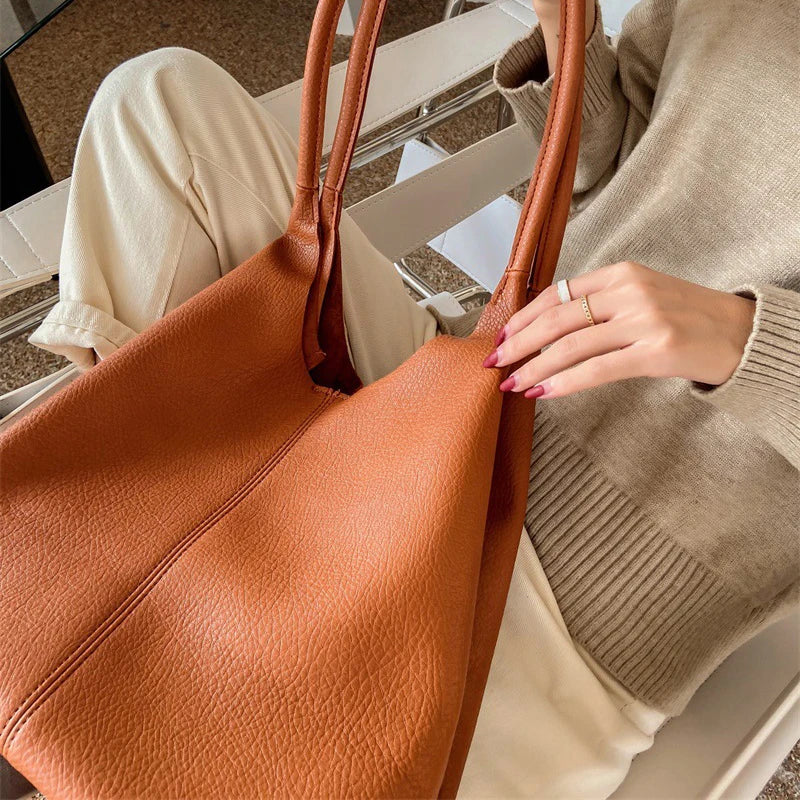 Women's Travel Shoulder Bag Vintage Soft Leather Handbag Tote
