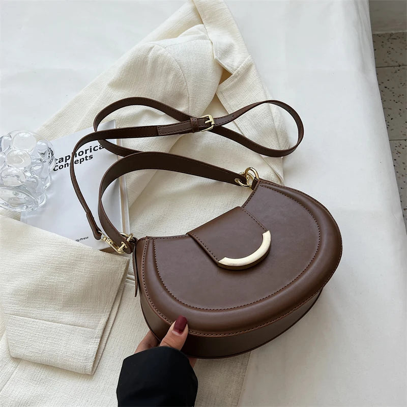 Vintage Small Armpit Bag Women's Clutch Purse in Khaki