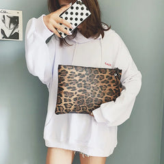Leopard Print Ladies Clutch Multicolor Retro Flat Bag Large Capacity