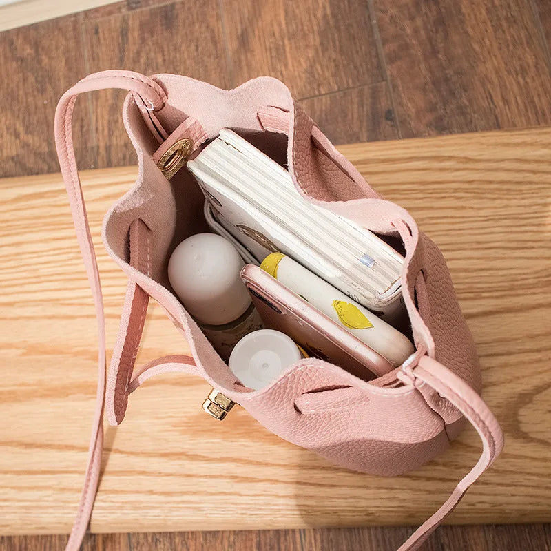 Lychee Pattern Vintage Messenger Bucket Bag