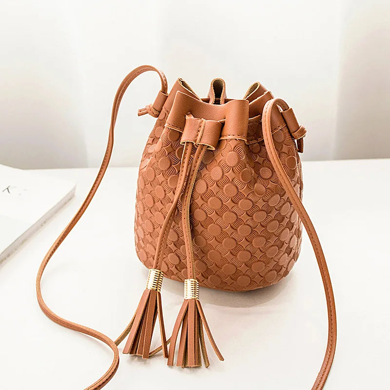 Lychee Pattern Women Bucket Bag Vintage Messenger Bag