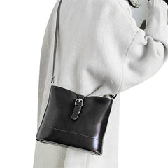 Oil PU Leather Women's Bucket Bag Handbags One-shoulder Messenger Bags