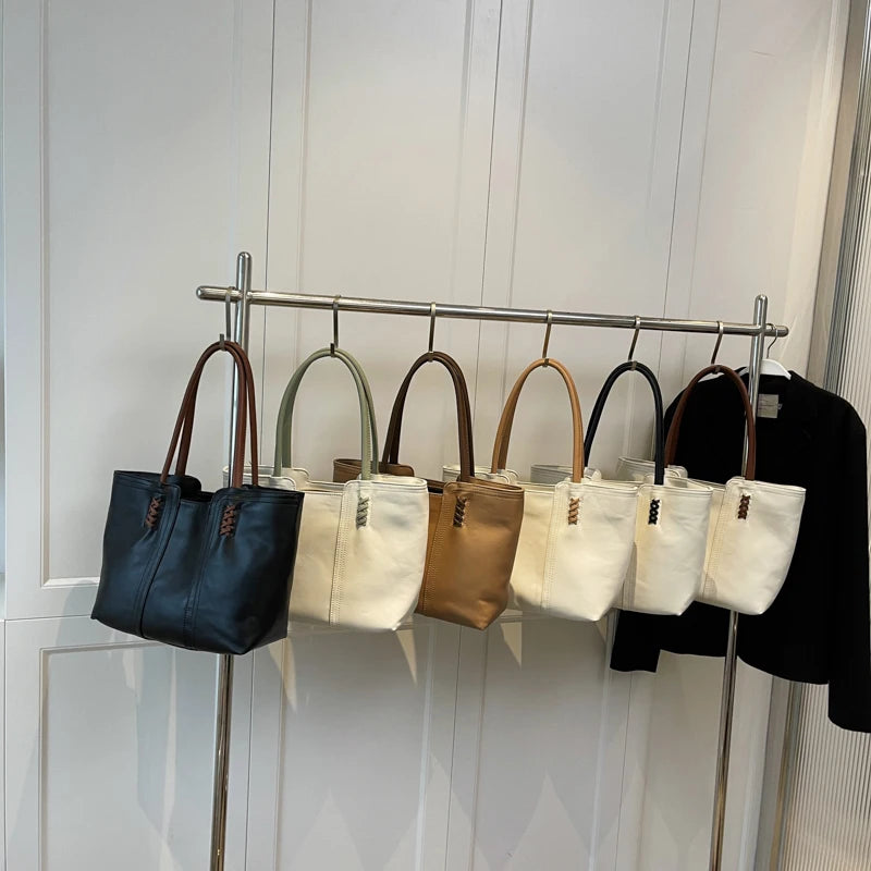 Women's Large-capacity Shoulder Bag Casual Solid Underarm Pack