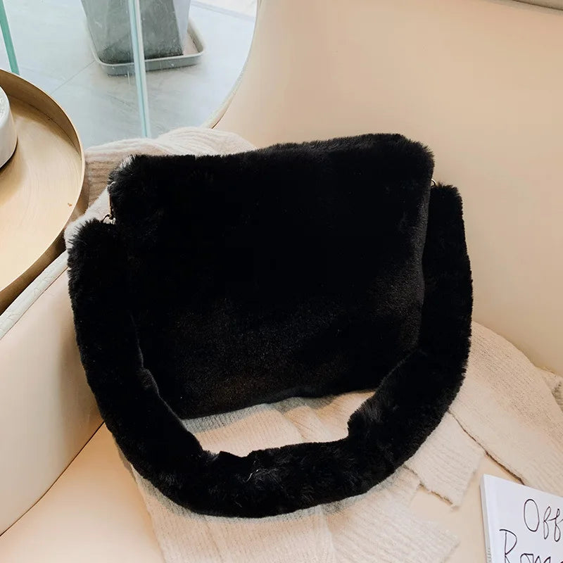 Plush Crossbody Bag Casual Faux Fur Large Shoulder Bags Ladies Purse