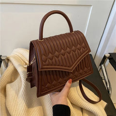 Thick Chains Shoulder Bag Lozenge Flap Crossbody Bag