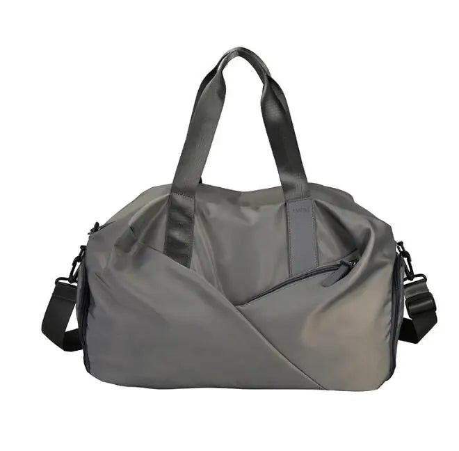 Large-Capacity Travel Bag with Wet/Dry Separation