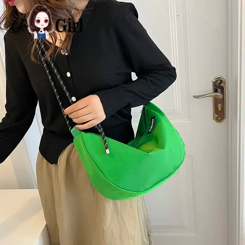Large Capacity Messenger Bag Shoulder Bag Unisex Nylon Student Commuting Bag