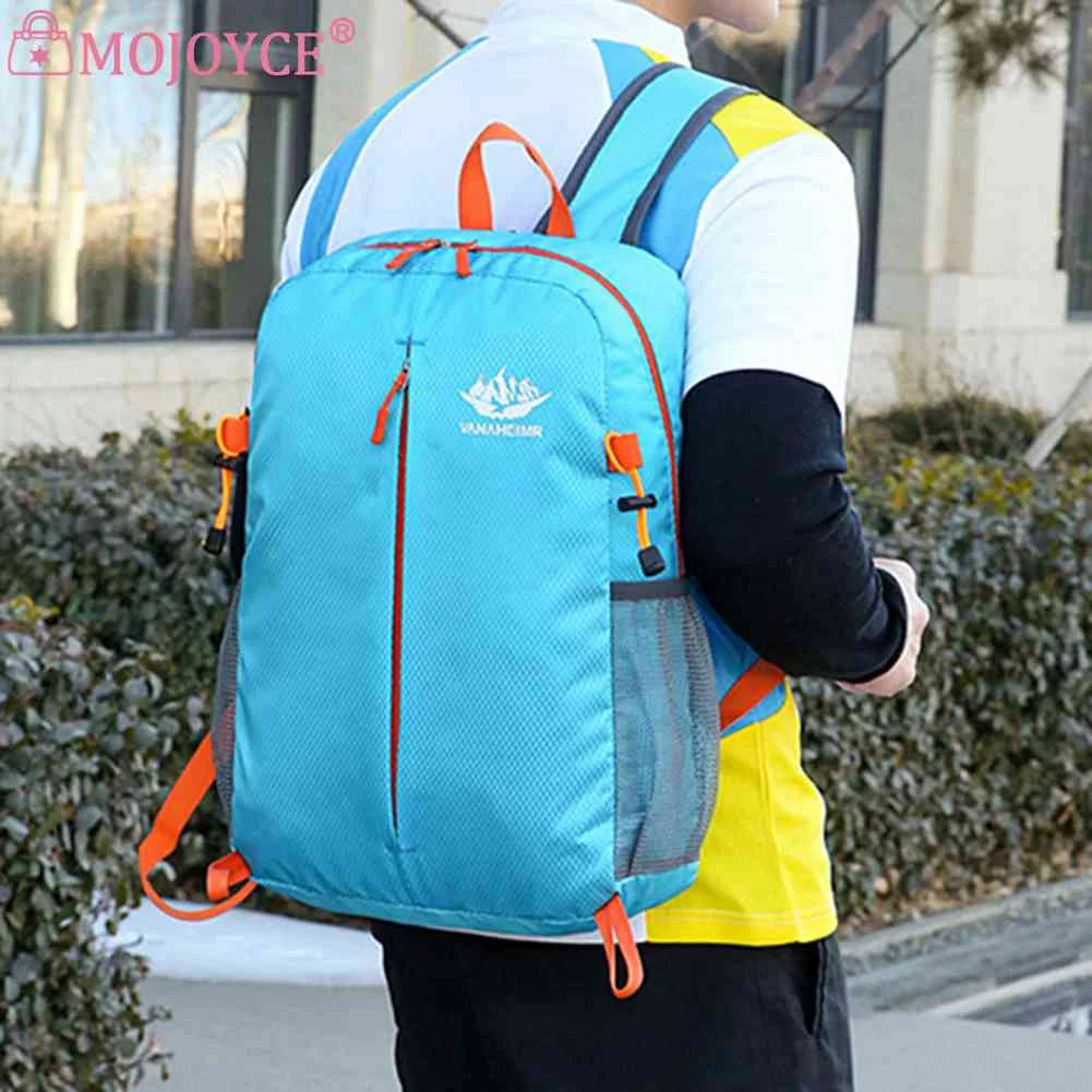 Outdoor Knapsack Folding Travel Bag Large Capacity Lightweight Waterproof