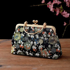 Vintage Women's Strawberry Flower Crossbody Bag