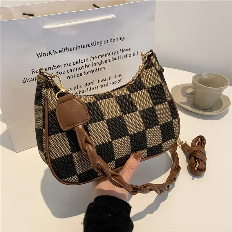 Net Red Retro Chessboard Lattice Underarm Bag Women's Autumn And Winter Versatil