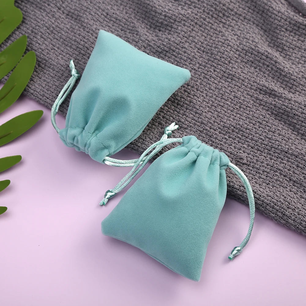 10Pcs 7x9cm Velvet Drawstring Pouch Jewelry Bag Gift Earrings Rings Christmas
