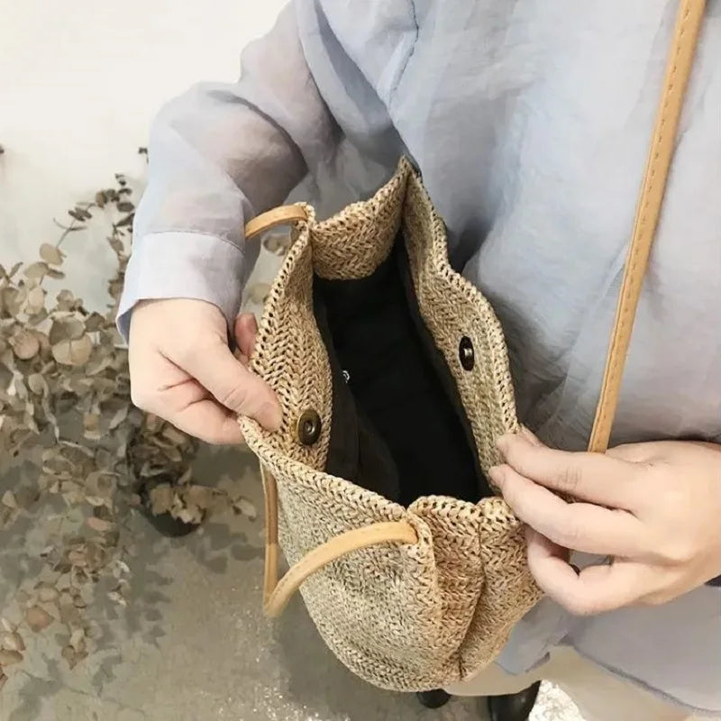 Straw Beach Bag Large Capacity Rattan Shoulder Bucket Bags