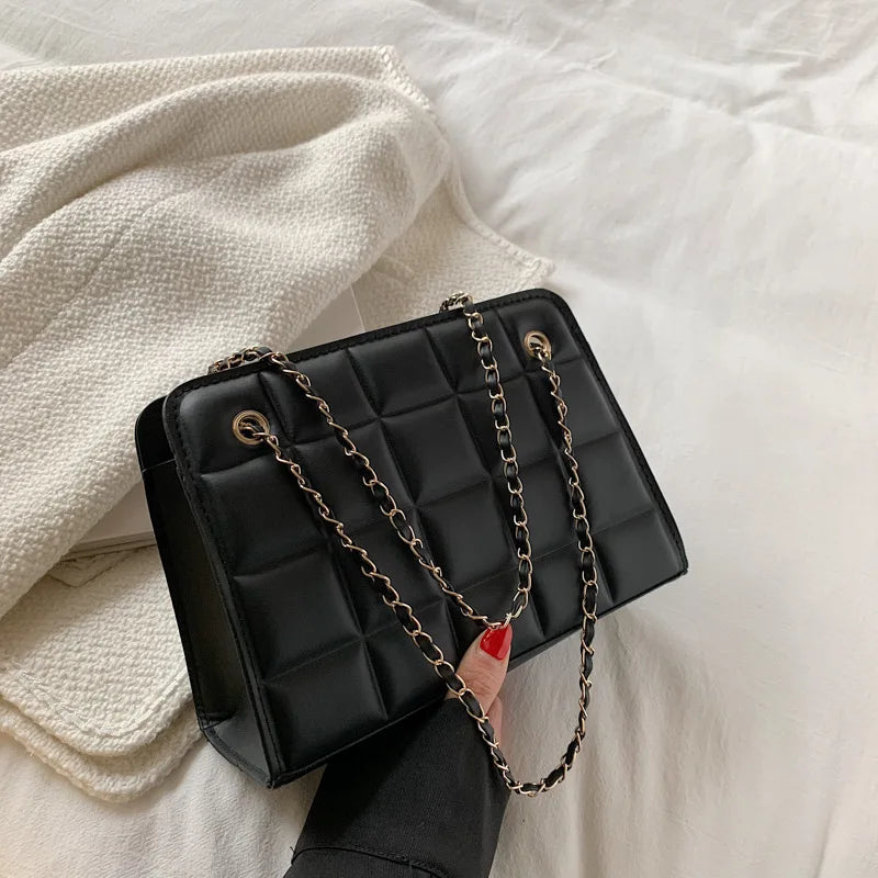Small Diamond Plaid Embroidery Shoulder Bag Retro Textured Messenger
