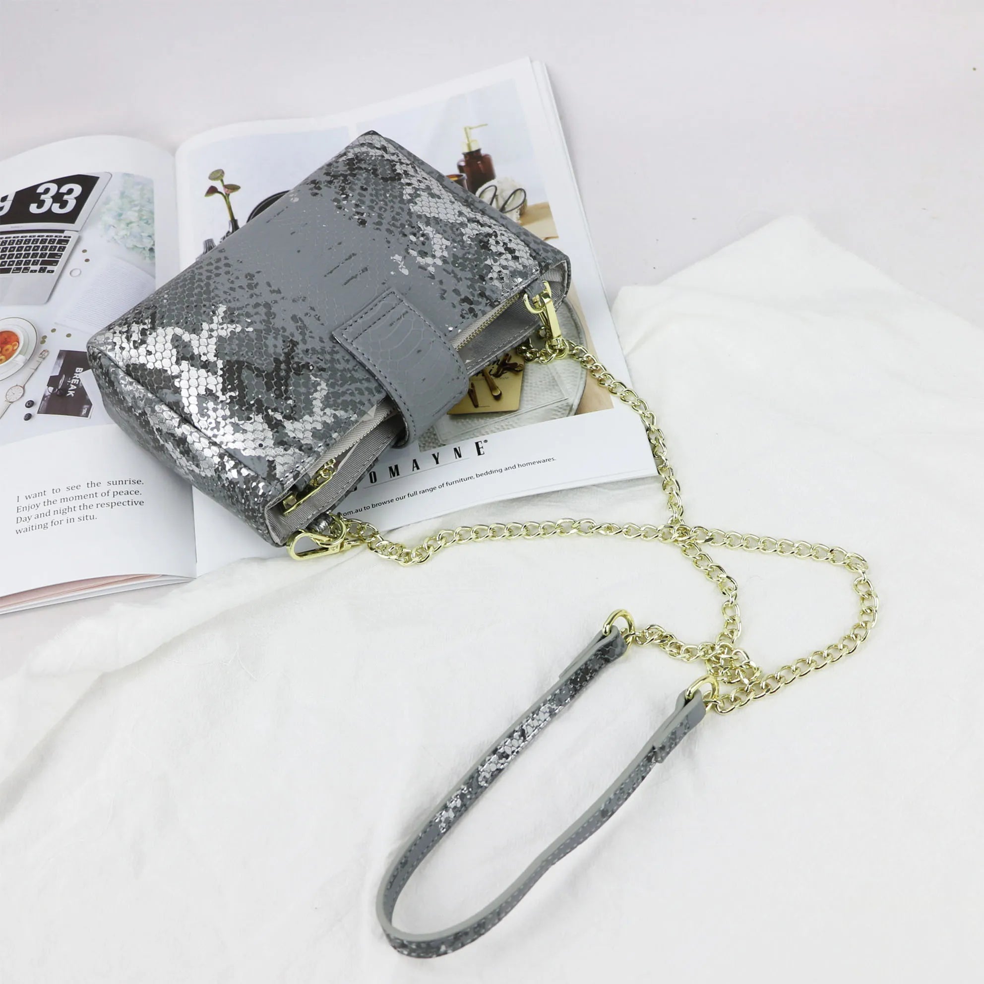 Embossed PU Leather Bag Women Shoulder Chain Bag Crossbody Lady Bag