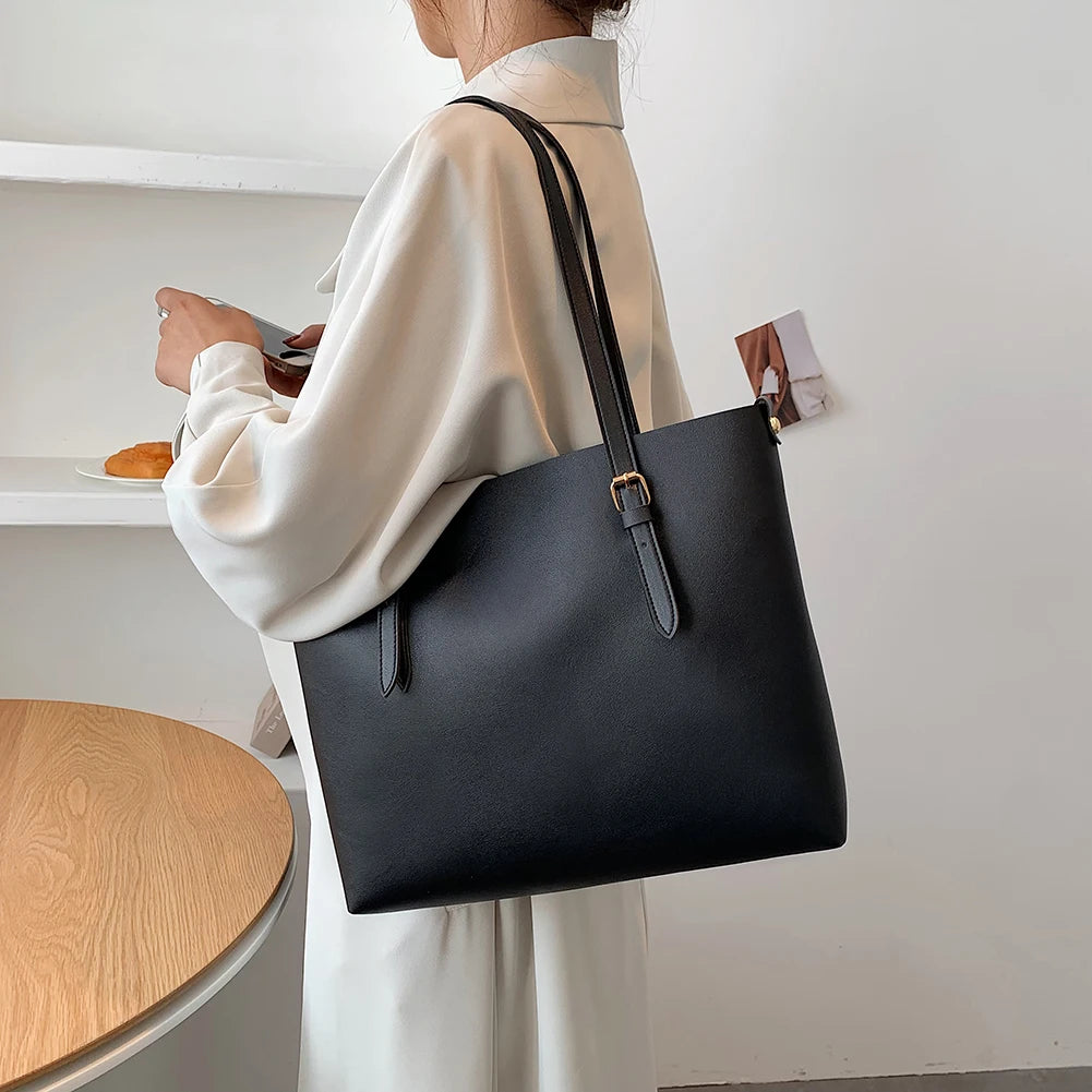 Vintage Bucket Shoulder Bag - Large Capacity Messenger Bag for Women