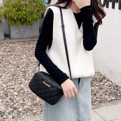 Lingge Embroidery Small Messenger Bag for Women with Tassel
