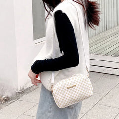 Lingge Embroidery Small Messenger Bag for Women with Tassel
