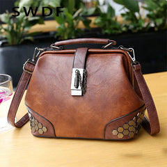 Women Lock Chain Rivets Vintage Pu Leather Shoulder Bag Ladies Doctor Bags