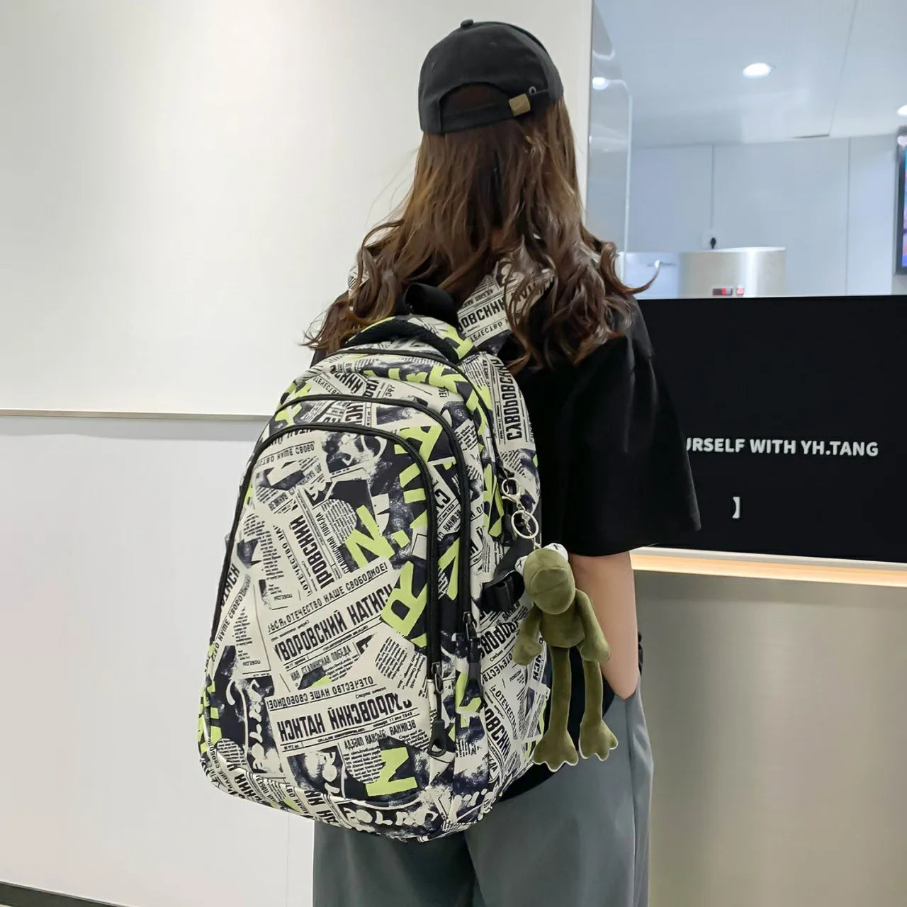 Female Cartoon Print Book Bag Women Leisure School Bag Girl Graffiti Laptop Back