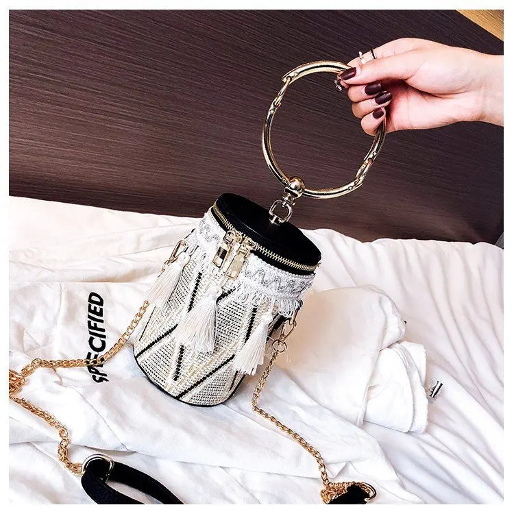 Wild Straw Bucket Bag Shoulder Handbag Tassel Chain Messenger Bohemia Travel Bag