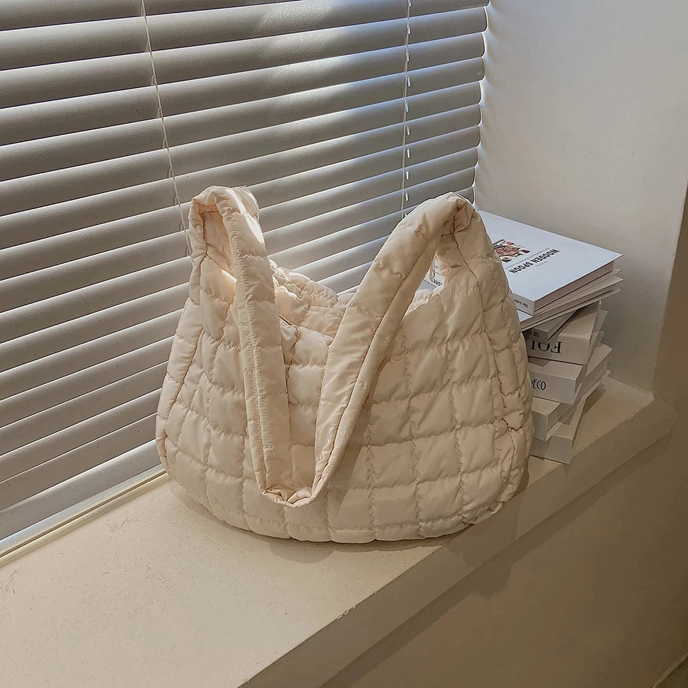 Large Capacity Nylon Crossbody Bag for Women Casual Purse Messenger Handbag