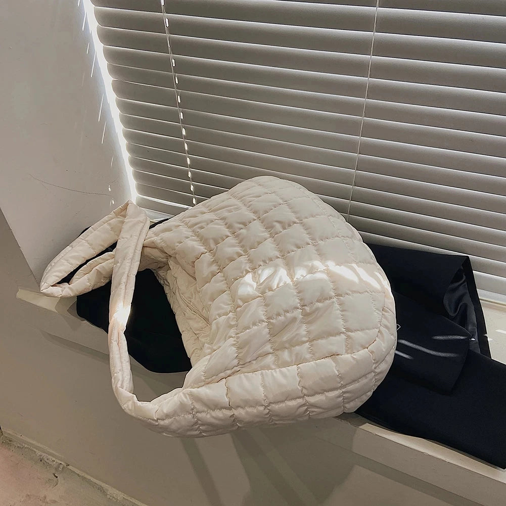 Large Capacity Nylon Crossbody Bag for Women Casual Purse Messenger Handbag