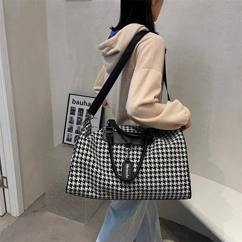 Large Capacity Tote Luggage Duffle Bag Women Waterproof Handbags Travel Bags