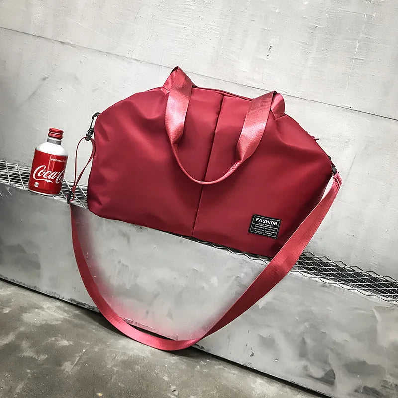 Large Capacity Travel Duffle Bag for Men and Women