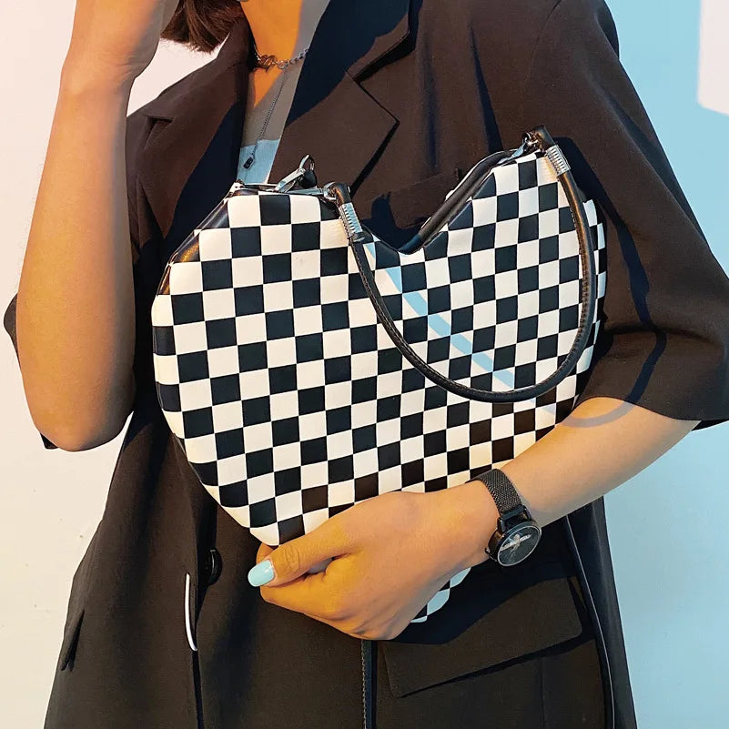 PU Lady Heart Shaped Handbag Lolita Ins Female Shoulder Bag
