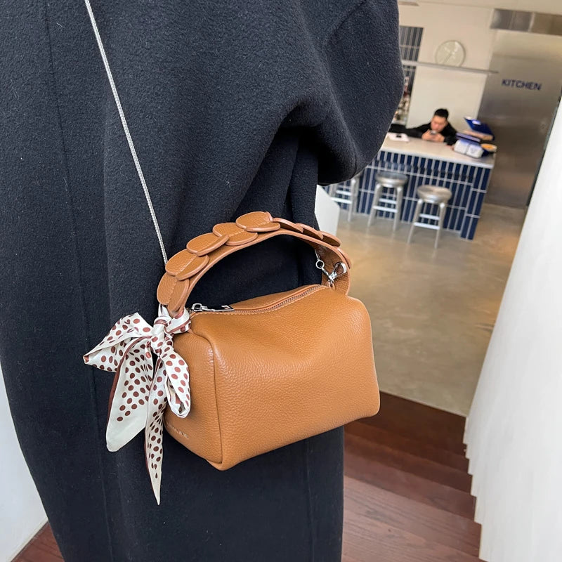 Soft Leather Crossbody Bag Vintage Shoulder Bag Zipper Purse for Women