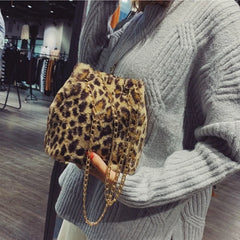 Leopard Print Mini Chain Bucket Bag Plush Messenger Bag