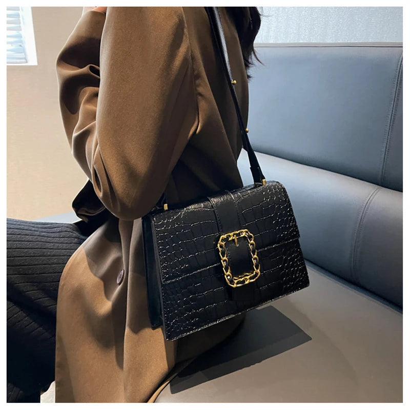 Retro One Shoulder Cross Body Women's Bag