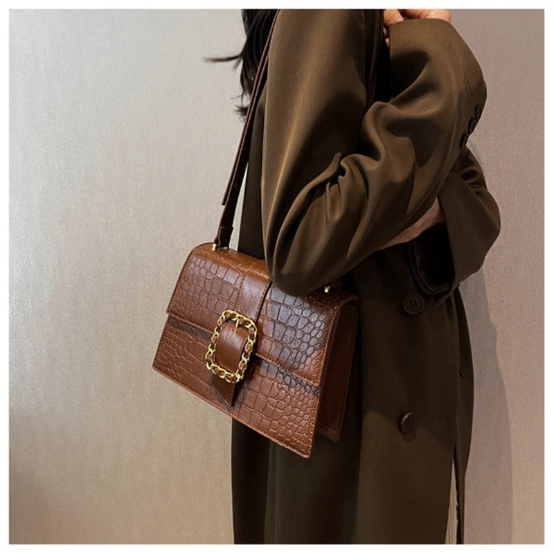 Retro One Shoulder Cross Body Women's Bag