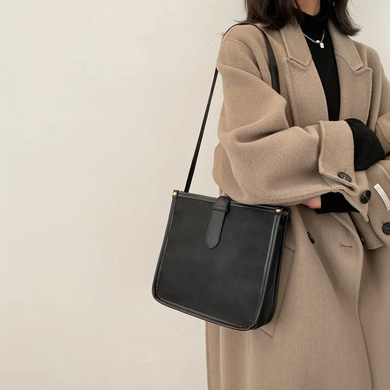 Vintage Bucket Bag Large Capacity Shoulder Work Messenger Bag