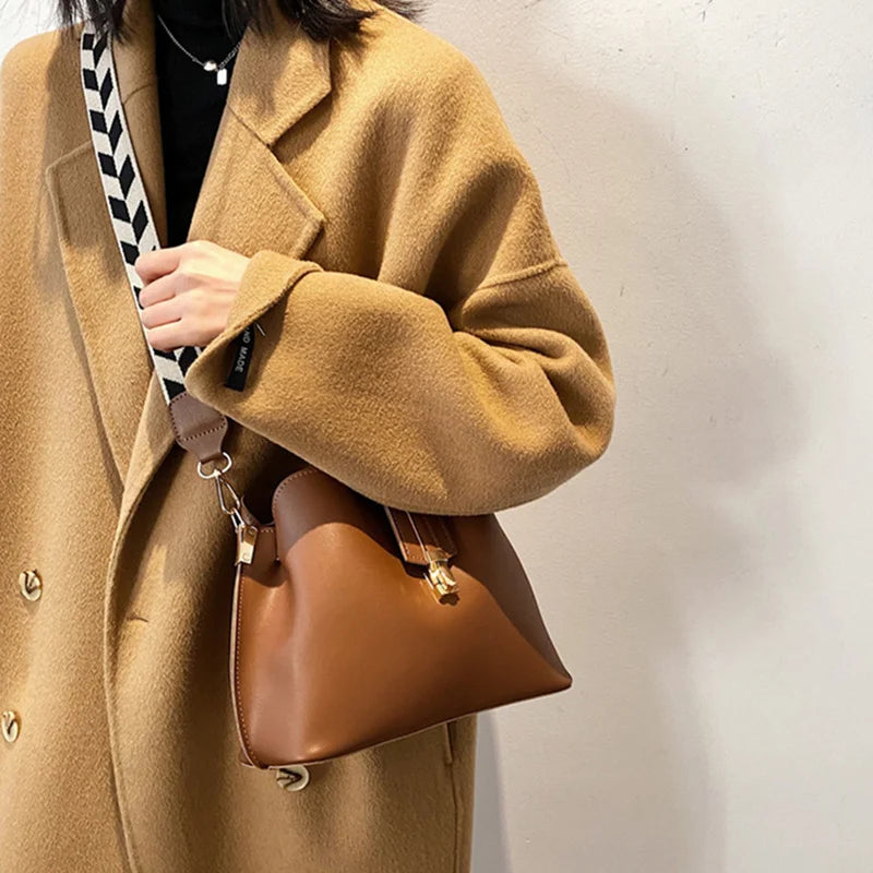 Wide Strap Clutches Ladies Shoulder Messenger Bags Female Purses