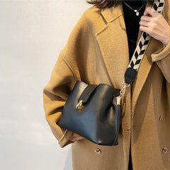 Wide Strap Clutches Ladies Shoulder Messenger Bags Female Purses