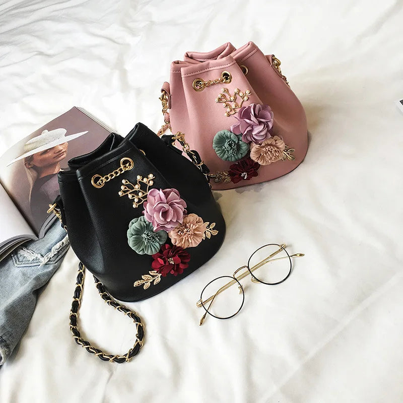 Small Fresh Bucket Bag with Flower Pattern