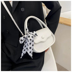 Retro Wild Webbing Solid Flap Shoulder Bag