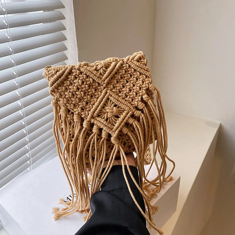 Hollow Tassel One-Shoulder Messenger Women's Bag Straw Woven Bag
