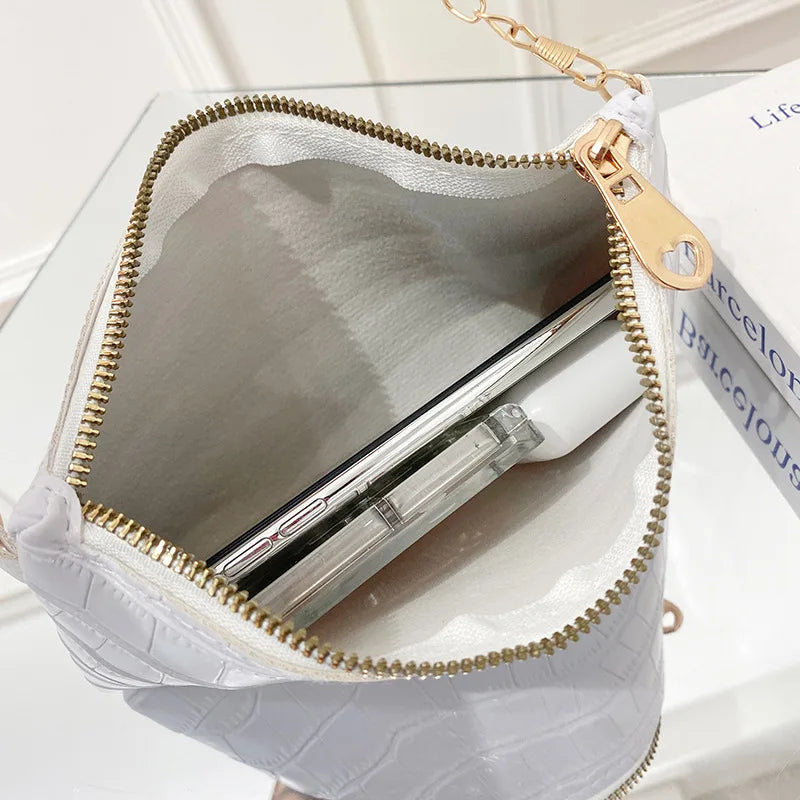 OkoLive Crocodile Zipper Shoulder Bag for Women