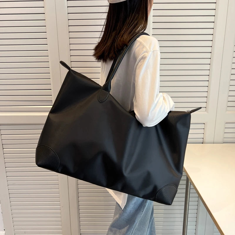 Water Repellent Duffle Travel Bag for Women Large Capacity Handbags